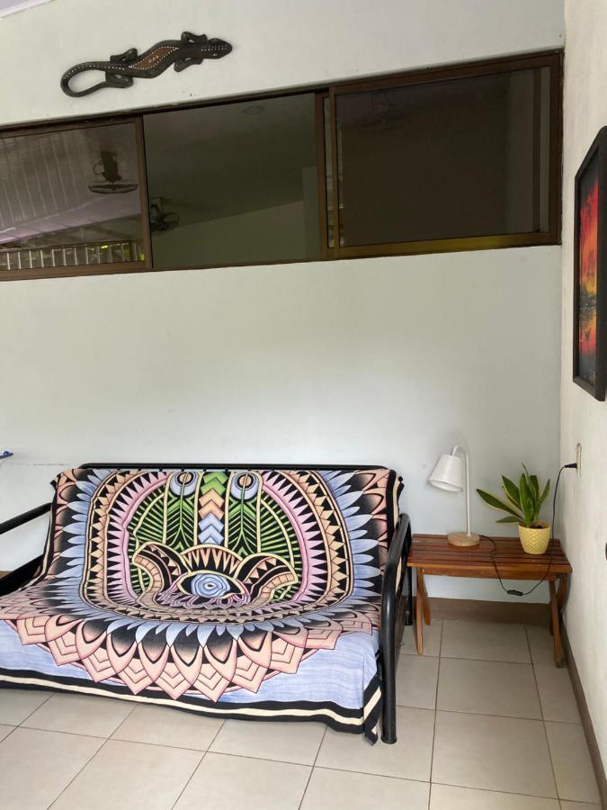 Bed & Breakfast Blue Morpho House